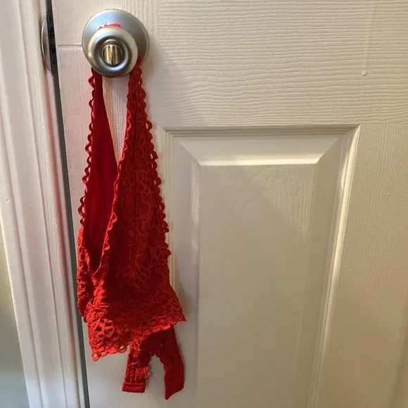 Red Bralette Size Small - Picture 3 of 6